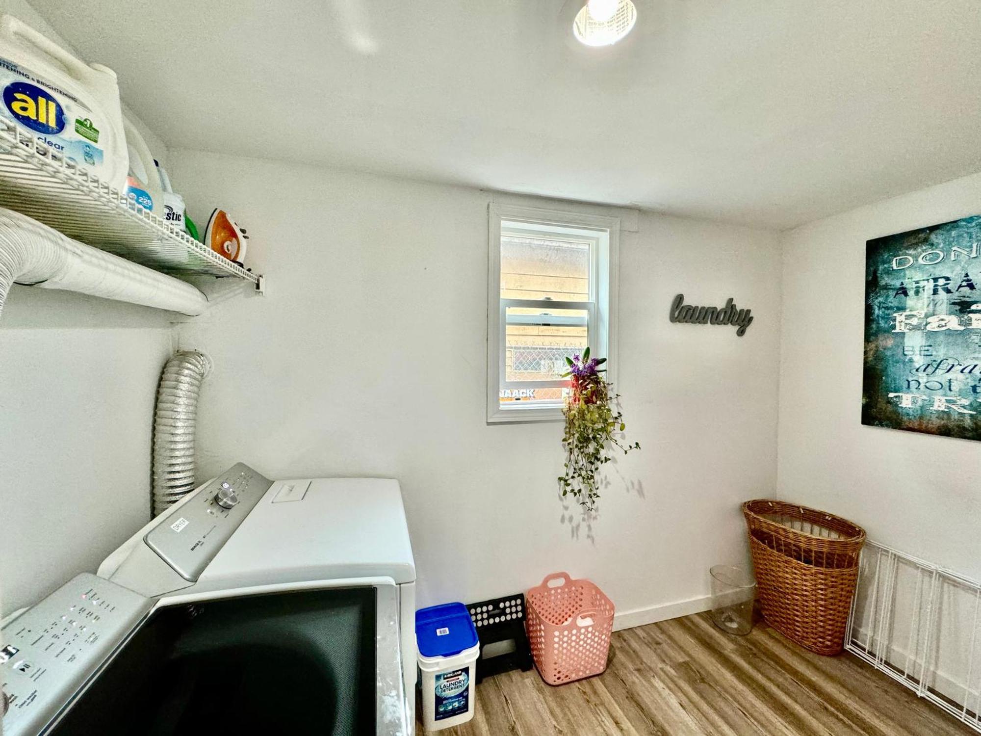 Private Tiny Room On The 1St Floor With Shared Bathroom Near Airport And Downtown Seattte Сиэтл Экстерьер фото