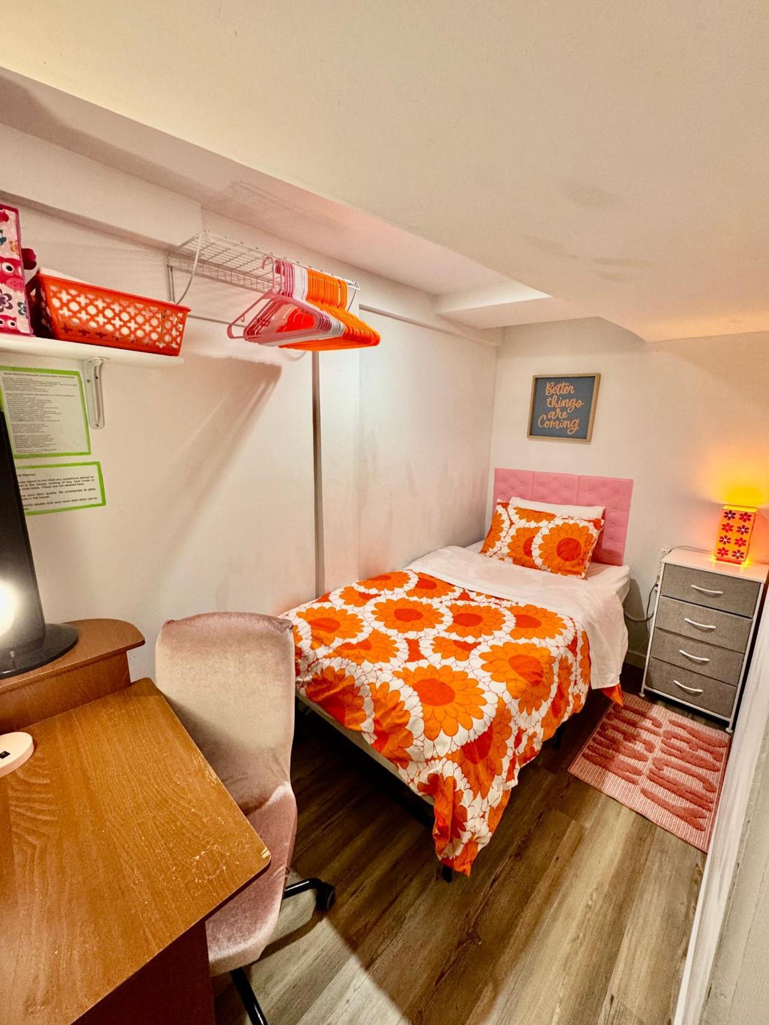 Private Tiny Room On The 1St Floor With Shared Bathroom Near Airport And Downtown Seattte Сиэтл Экстерьер фото